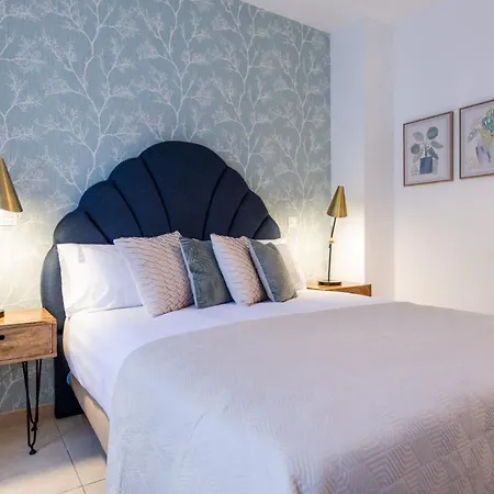 Macarena With High Speed Wifi Internet And Air Conditioning Villa *