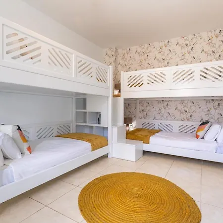 Macarena With High Speed Wifi Internet And Air Conditioning プラヤ・ブランカ
